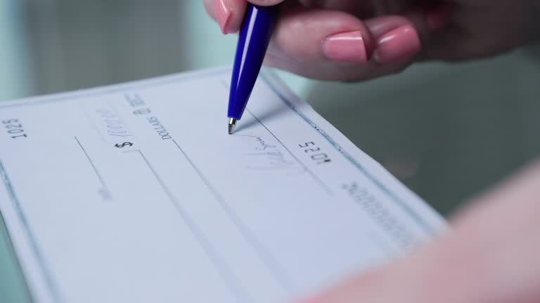 Laton, CA Loan Agency Company